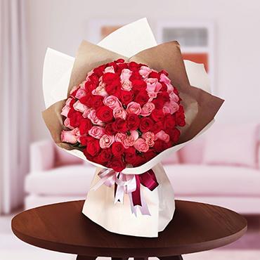 Ramo Buchon  Rose bouquet, Flower arrangements, Bouquet